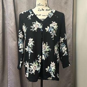 41 Hawthorn High-Low Top